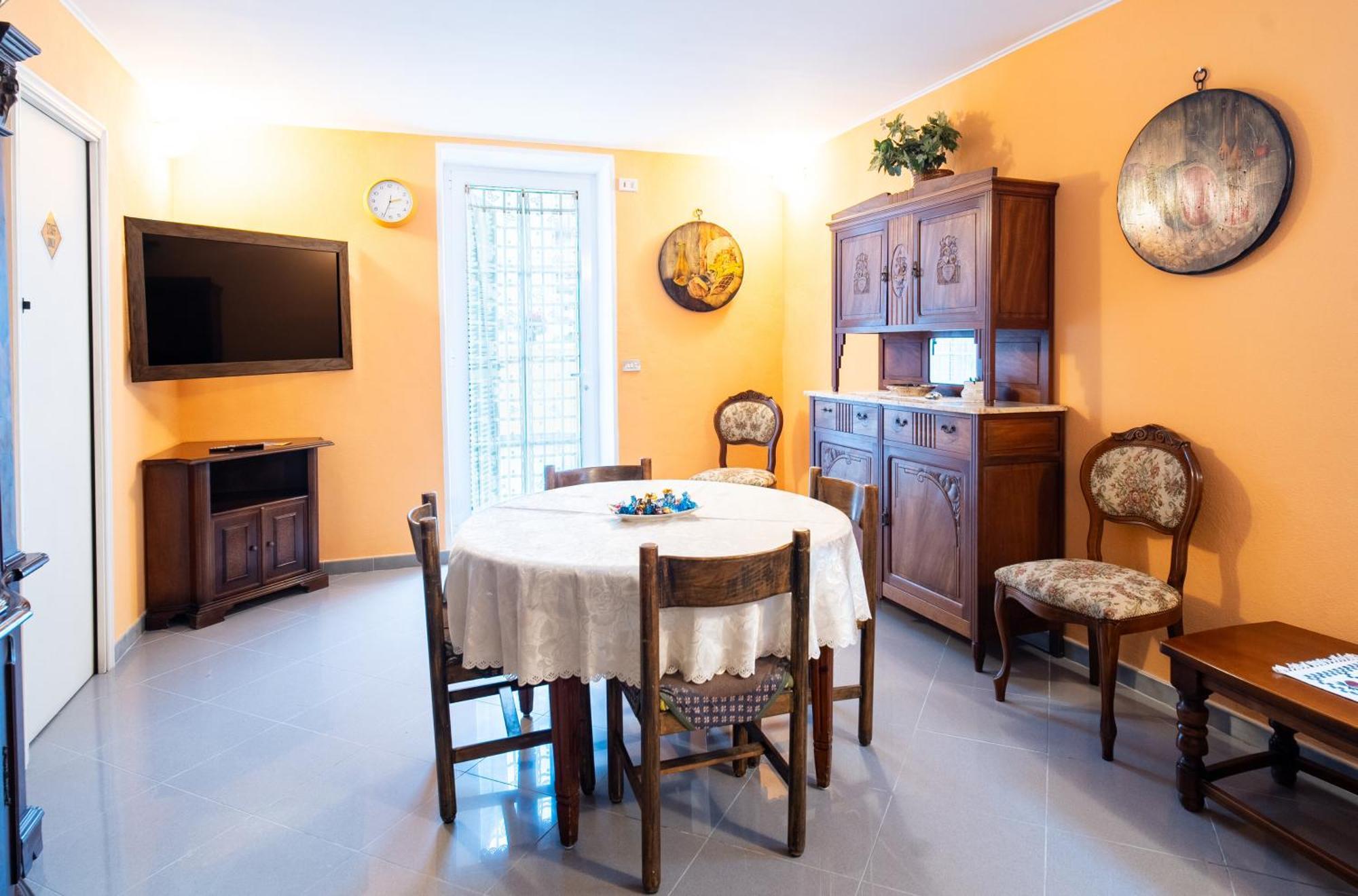 Casa Stefi Sunremo - Parcheggio Privato, 500 Mt Dalla Spiaggia Санремо Экстерьер фото